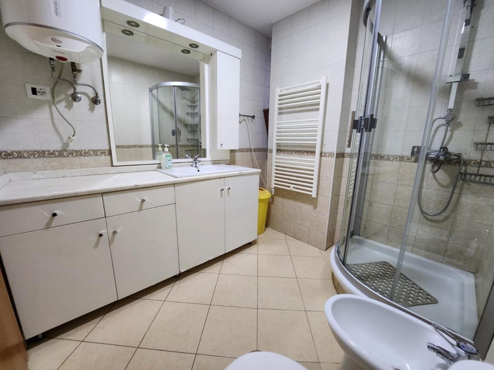 Apartamento Sky Dwelling Tirana Exterior foto