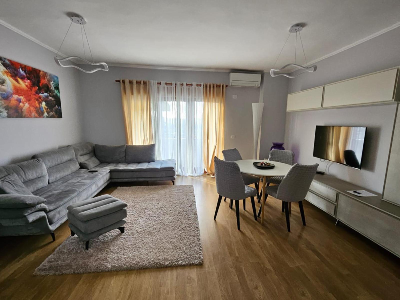 Apartamento Sky Dwelling Tirana Exterior foto